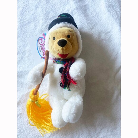 Pooh- Snowman Disney Beanie Toy - Picture 1 of 2